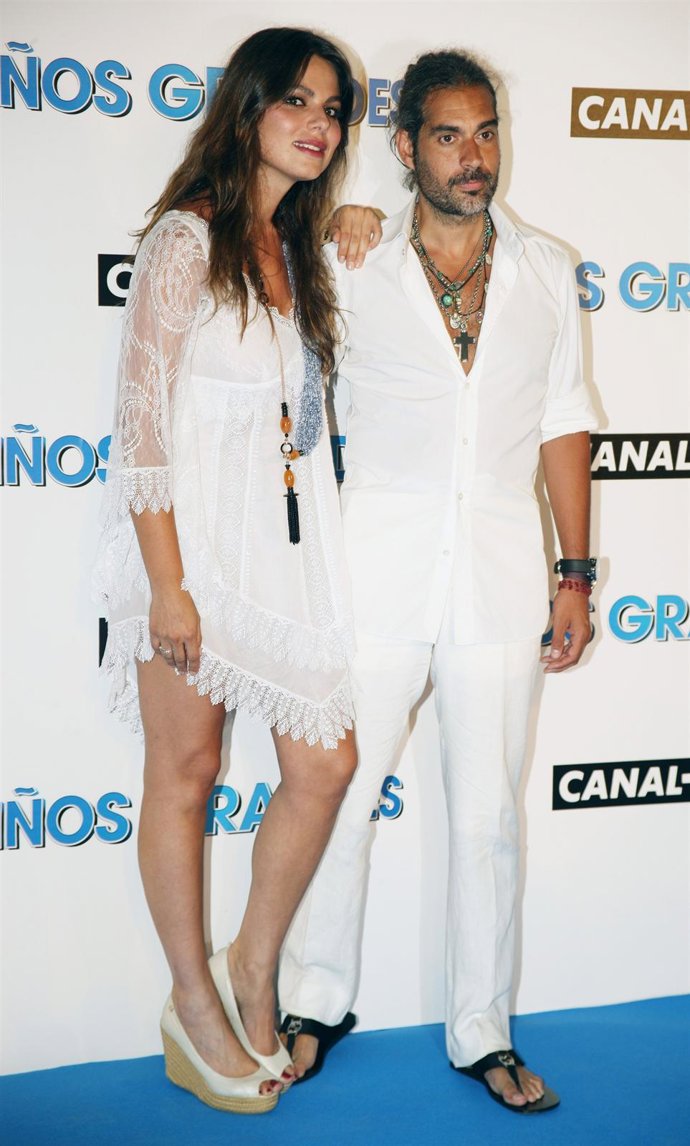 Posado De Marisa Jara Y Chente 