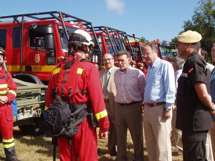 Visita A La Base De Tabuyo Del Monte (León)