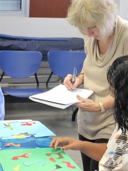 Participante Y Monitora Del Taller