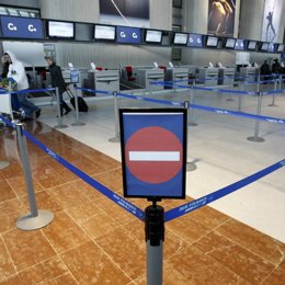 Huelga De Controladores En Francia