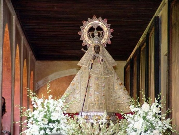 Imagen De La Virgen