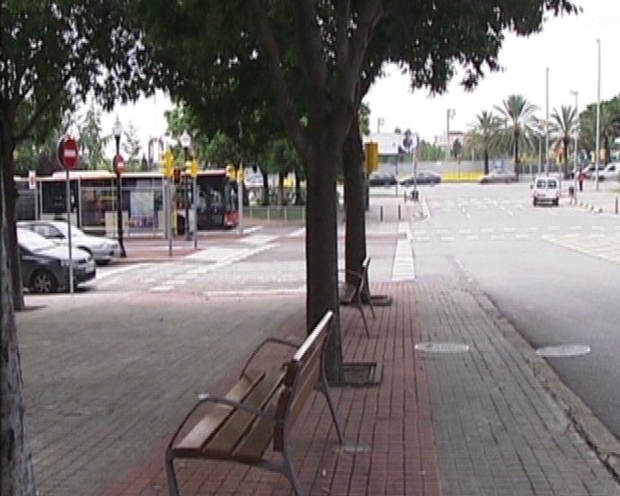 Muere un joven atropellado por un autobús