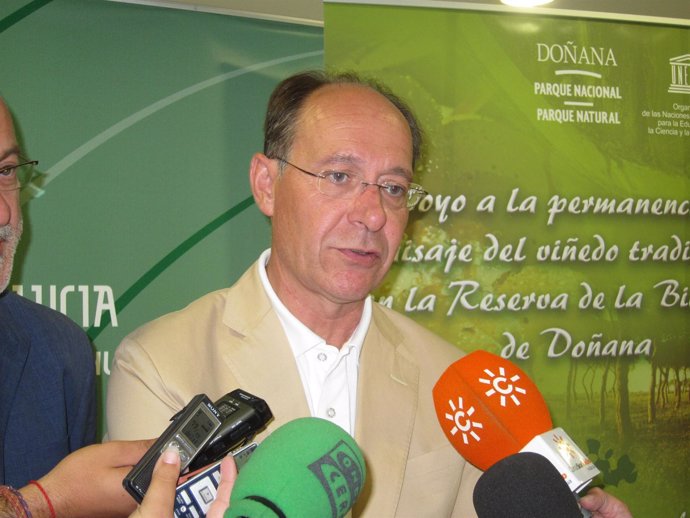 El Consejero De Medio Ambiente De La Junta De Andalucía, José Juan Díaz Trillo.