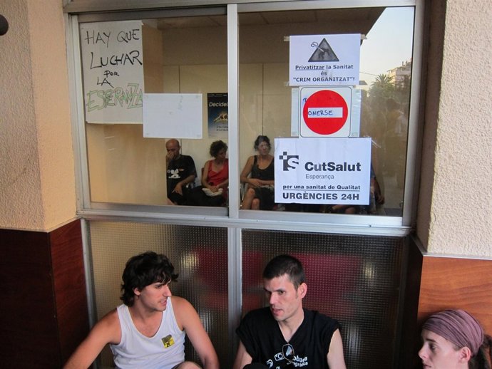 Indignados En El Hospital De L'esperança