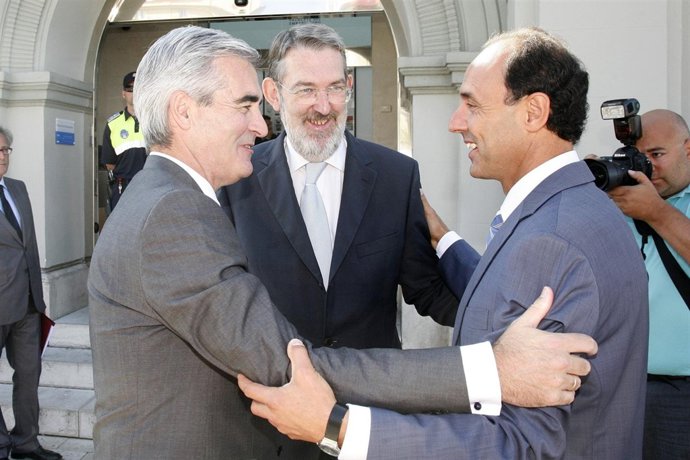 Martínez-Sieso, Ibáñez Y Diego 