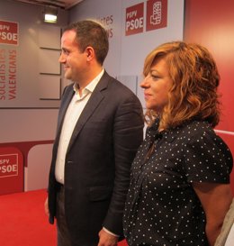 Jorge Alarte Y Elena Valenciano Antes De La Rueda De Prensa