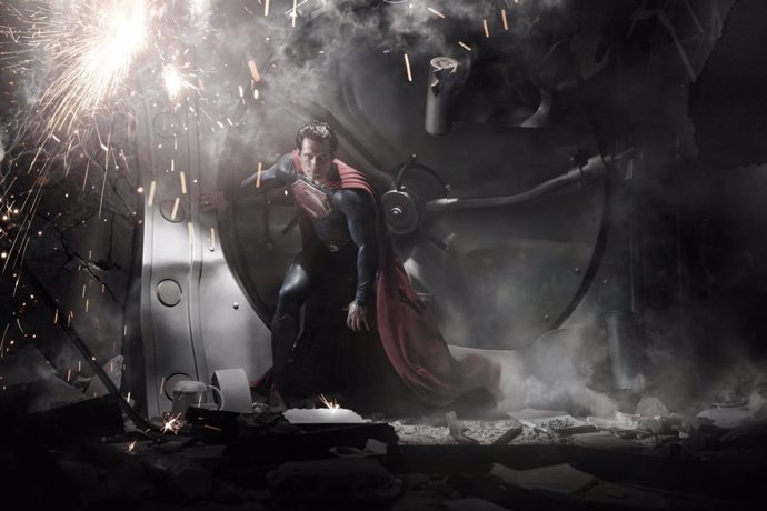 Henry Cavill Es Superman