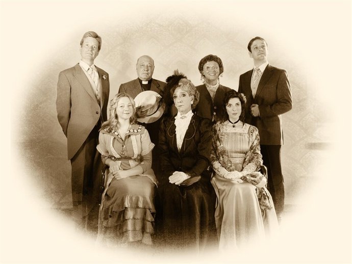 La Importància De Ser Frank En El Teatre Gaudí