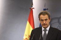 Zapatero prosigue desde Moncloa sus gestiones de la crisis de deuda