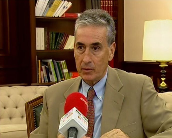 Jáuregui:"Estaríamos en rescate si el PP gobernara"