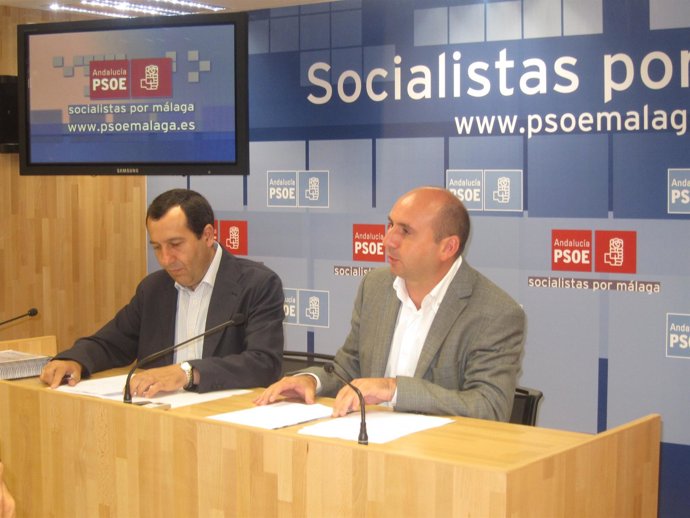 Ruiz Espejo Y Conejo, En Rueda De Prensa