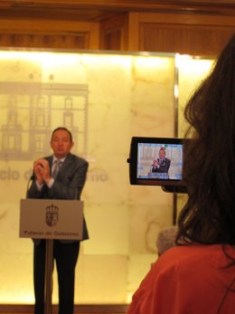 Pedro Sanz, Presidente Gobierno De La Rioja