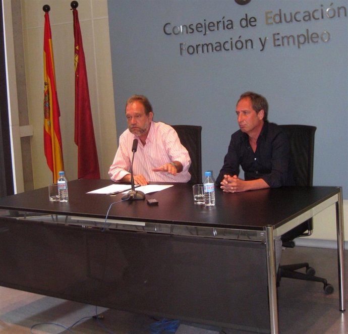 Consejero De Educación, Formación Y Empleo Ofrece Los Datos De Este Plan