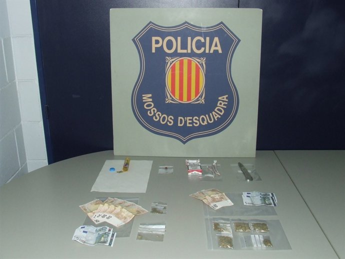 Decomiso En La Redada En Torroella