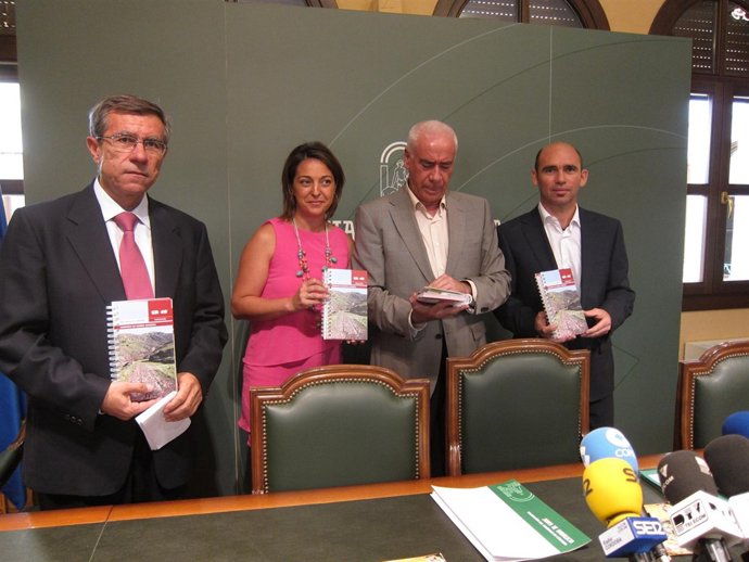 Presentación Guía Sendero De Sierra Morena