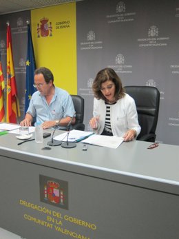 Jaime Esteban García Y Ana Botella En La Rueda De Prensa Sobre Dependencia