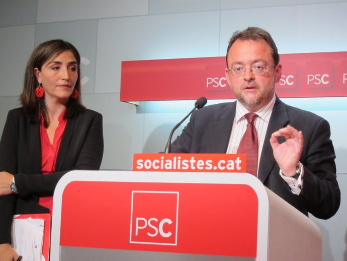 Rocío Mtnez.Sempere Y Daniel Fernández (PSC)