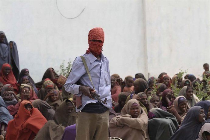  La Milicia Islamista De Al Shabaab Se Retira De Mogadiscio, Somalia