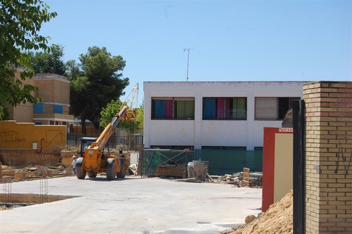 Obras En El Colegio 'Alcalde Joaquín García', De Alcalá De Guadaíra