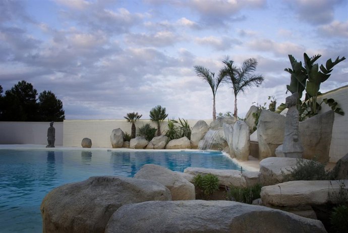 Recreación De Una Cala En Un Chalet Realizada Por Private Beach. 