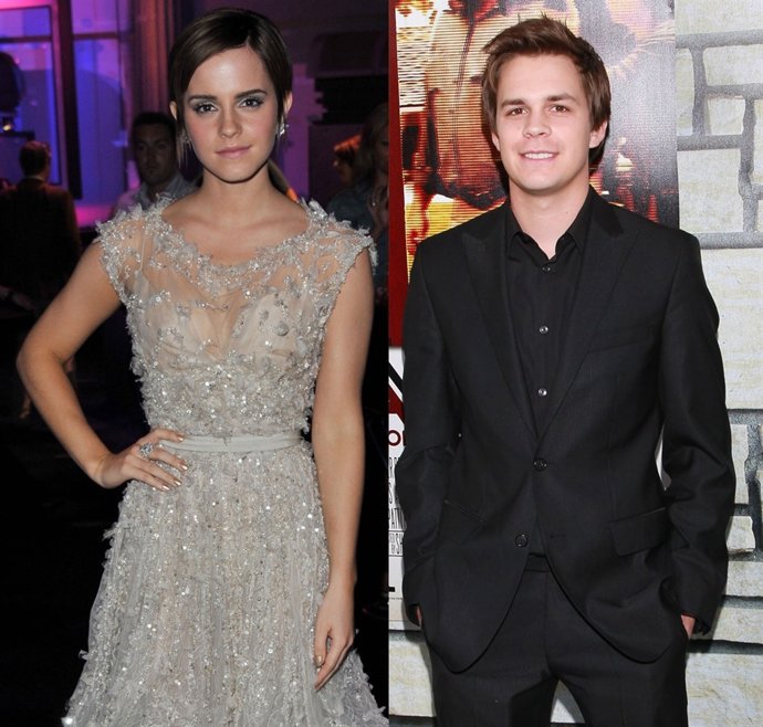 Montaje De Emma Watson Y Johnny Simmons