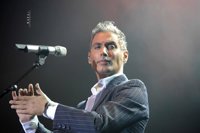 Pitingo consigue levantar al público en la catedral del cante y rinde un homenaje a Enrique Morente