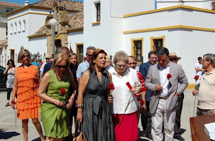 Rosa Torres, En Un Homenaje A Fusilados Socialistas En La Guerra Civil
