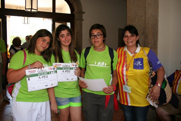Algunas Participantes En La Marcha Desde Güell A Lluc A Pie