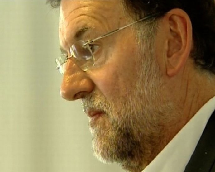 Rajoy avanza su plan de choque si gana elecciones