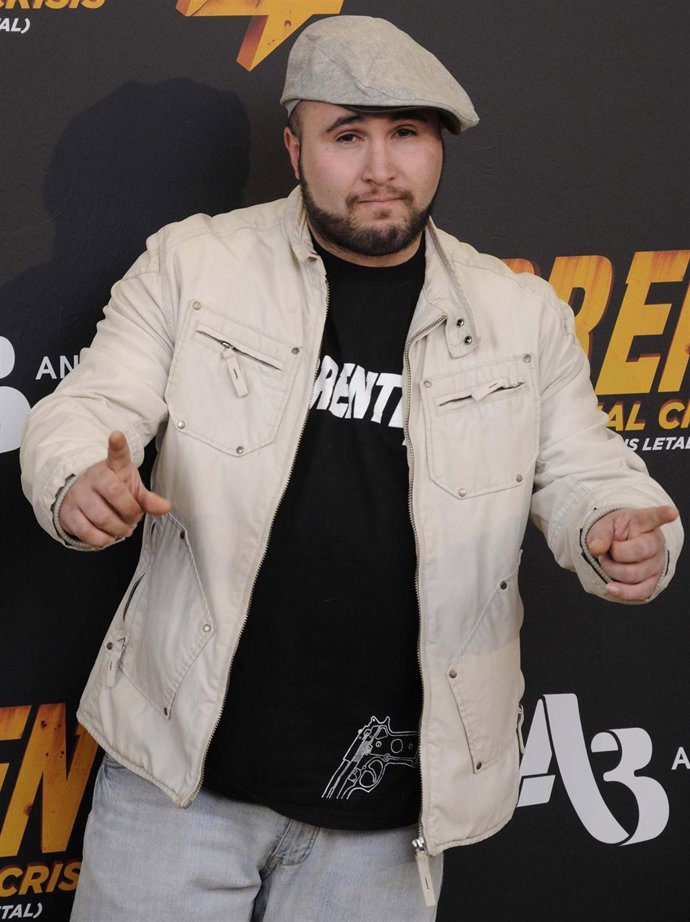 Kiko Rivera posa en el estreno de 'Torrente 4'