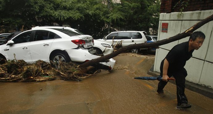 Lluvias Torrenciales En Corea Del Sur