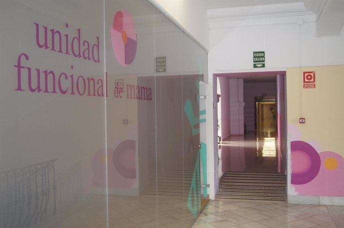 Entrada Al Club De Mama Del Hospital General De Valencia                     