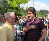 Urizar dice que Bildu "demostrará" su compromiso con todas las víctimas y que el tiempo "les dará la razón"