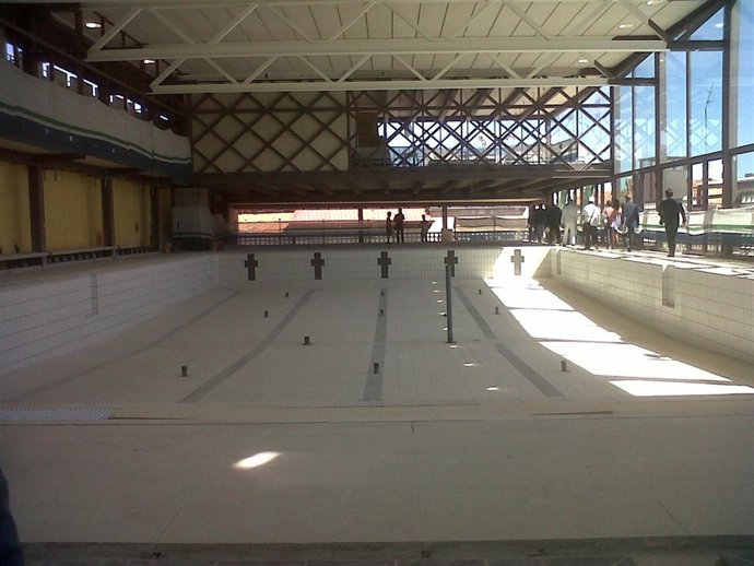 La Piscina De San Antón