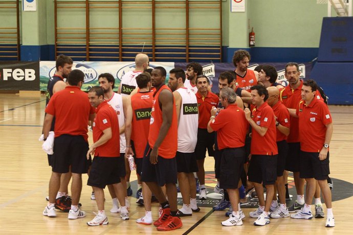Piña De La Selección Española De Baloncesto 