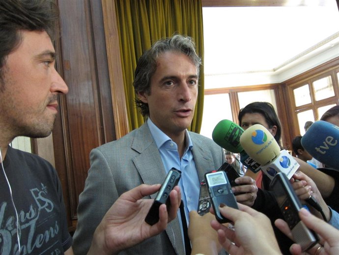 El Alcalde De Santander, Íñigo De La Serna