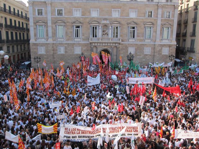 Concentración, Protesta, Movilización Contra Los Recortes Sociales