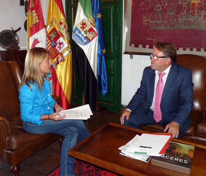 Elena Nevado Y Víctor Del Moral