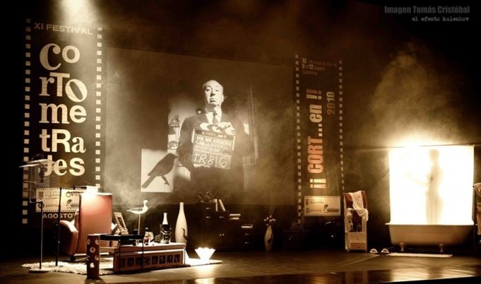 Escenario Del Festival CORT...En