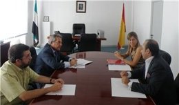 El Consejero De Economía Y Los Responsables De Los Servicios Fiscales 