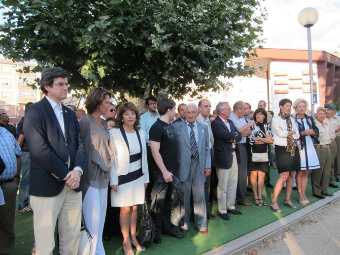 Acto De Homenaje A Francisco Casanova.