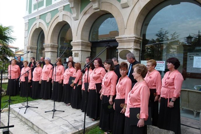 La 'Coral Voces Del Mar'