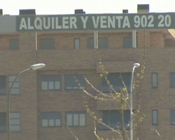 El precio medio de la vivienda cae un 6.4%