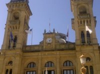 PP denuncia que la bandera de España no ondea en el Ayuntamiento de San Sebastián