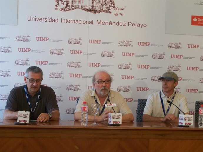 Rueda De Prensa De Cristalografía