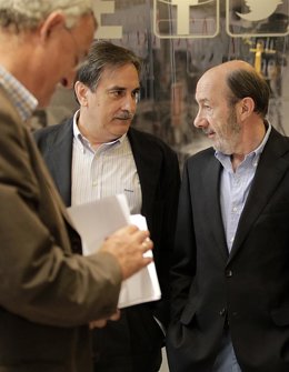 Rubalcaba Con El Ministro De Trabajo, Valeriano Gómez