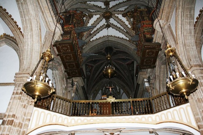 Órganos Del Monasterio De Guadalupe