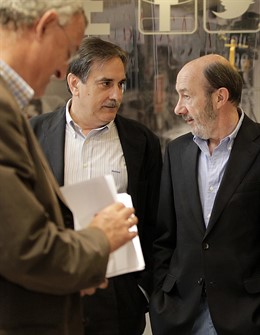 Rubalcaba Con El Ministro De Trabajo, Valeriano Gómez