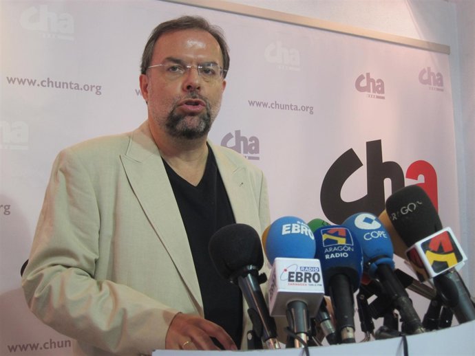 Diputado De CHA En La DPZ Y Secretario De Infraestructuras De CHA, Bizén Fuster