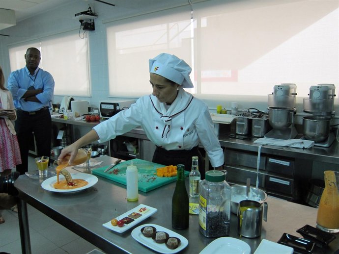 Cocinera Centro Educativo Fuenllana